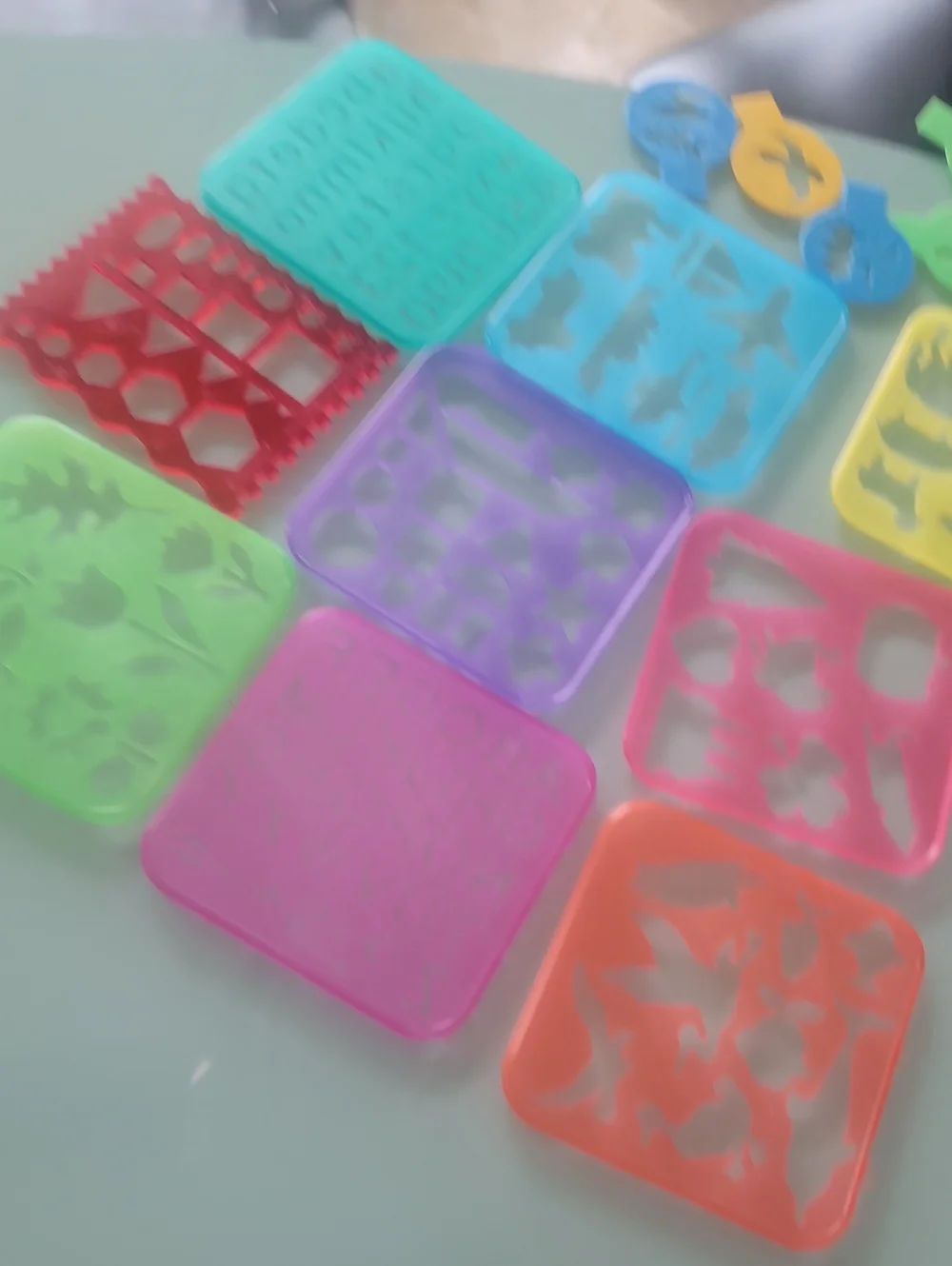 vintage Tupperware Tuppertoys Stencil Art templates from the late 80s.